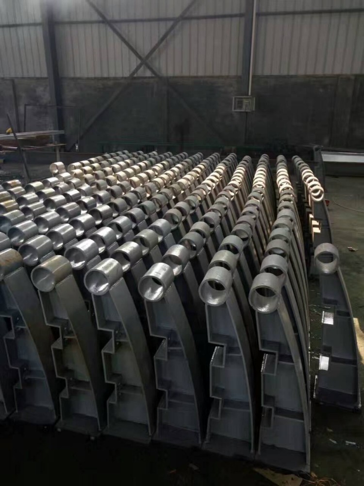 護(hù)欄立柱，橋梁護(hù)欄支架